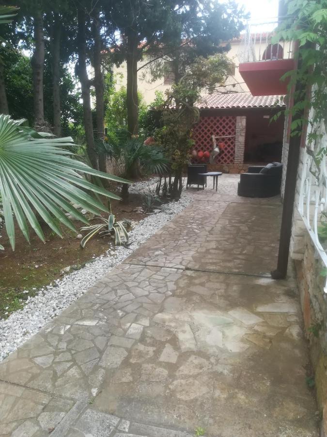 Villa Edward Premantura Exteriér fotografie
