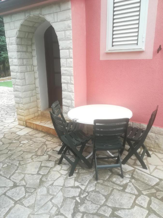 Villa Edward Premantura Exteriér fotografie